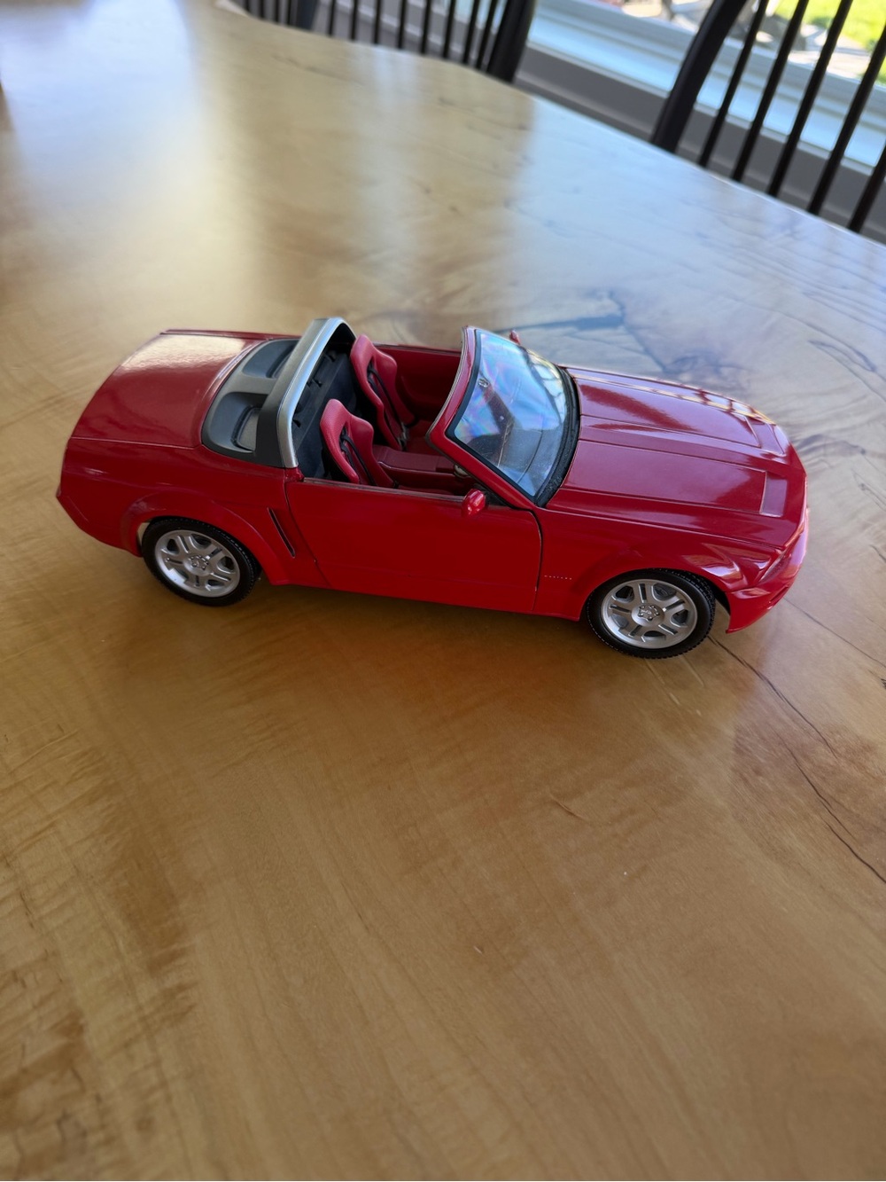 Red Convertible Model Car - Ford Mustang